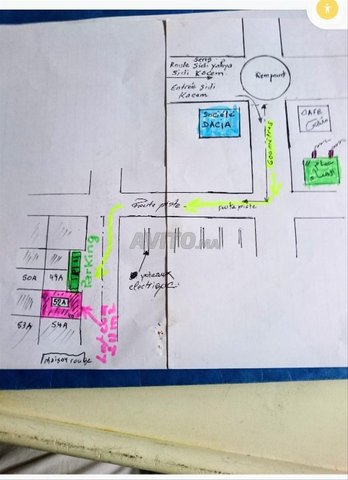 Lot de 211m2 commercial à sidi kacem hay Yasmine