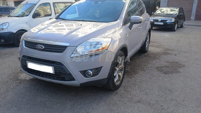 Ford Kuga Essence Manuelle 2012 à Casablanca