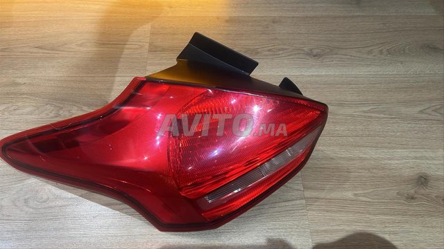 Feu rouge original ford focus 2017