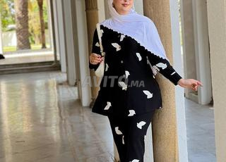 ملابس أنيقة وجميلة