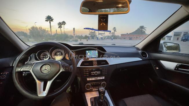 Mercedes-Benz 220 Diesel Automatique 2011