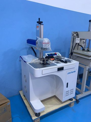 Laser Fibre 50W – Gravure Métal Ultra Précise