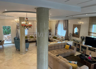 Villa 4 chambres à Vendre - Polo - Casablanca
