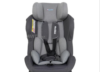 Je mets à vendre une chaise voiture pour bébé