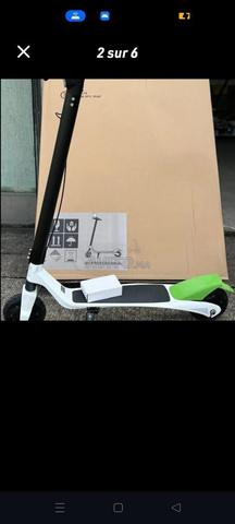 سكوتر كهربائي KICKScooter