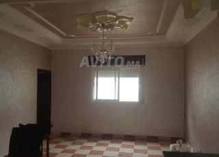 Appartement à vendre avec 3 chambres à Tétouan, quartier Al Taknia