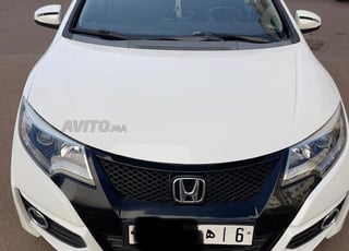 Honda Civic Diesel Manuelle fin 2016 à Marrakech