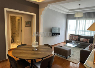 Studio haut standing en face de la gare TGV