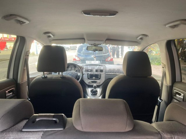 فورد كوجا بنزين يدوي 2012 في الدار البيضاء