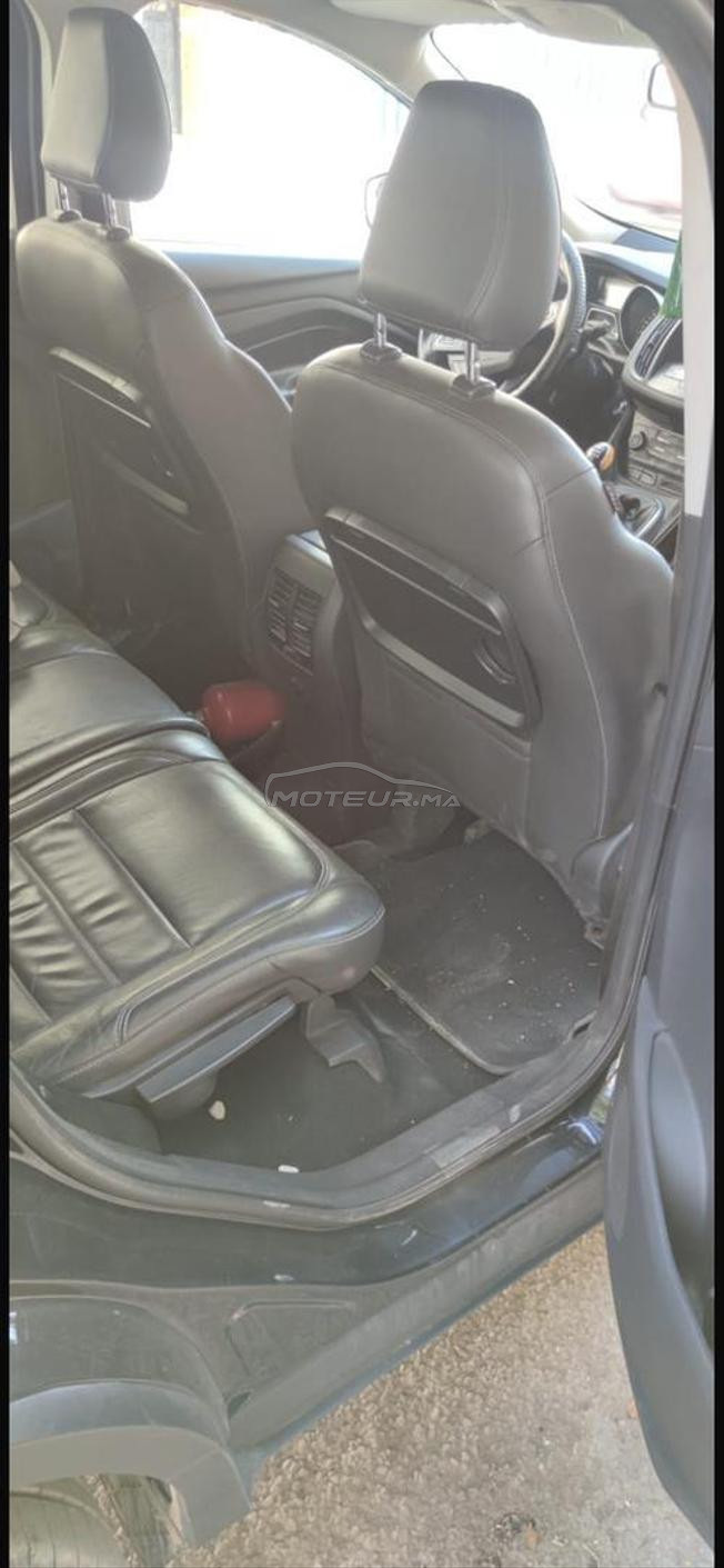ford kuga premiere main