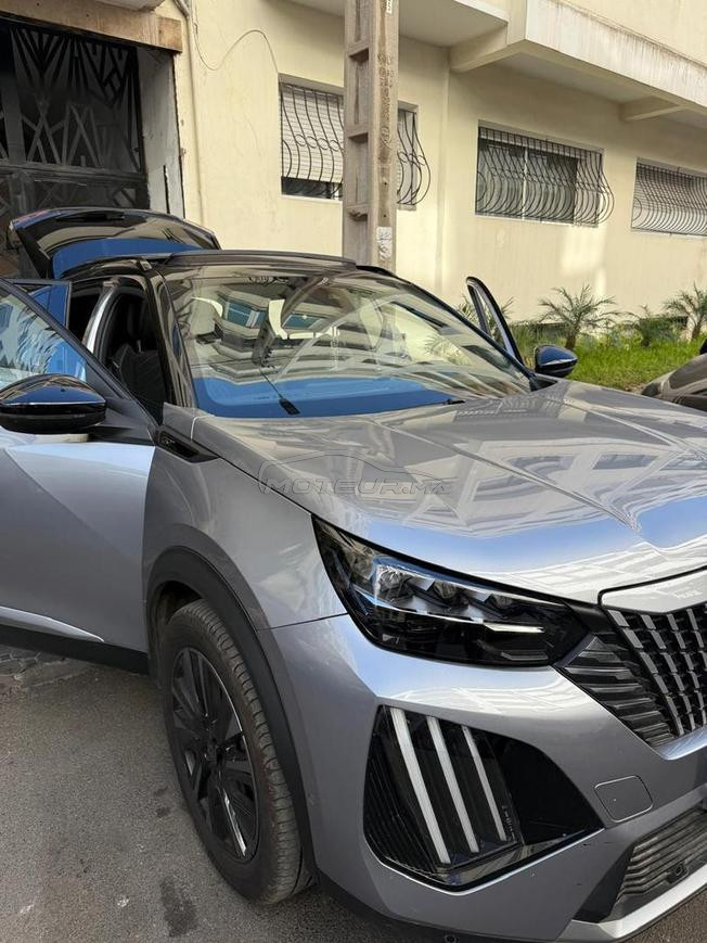 Peugeot 2008 Diesel Automatique 2025 à Casablanca