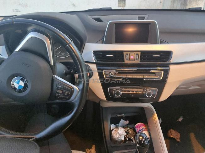 bmw x1 à ventre 