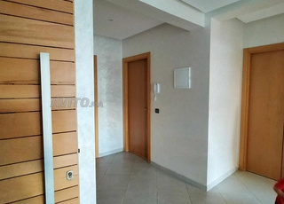 Appartement 81 mètres équipé et ensoleillé