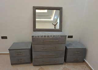 كوافيرات و مرآة