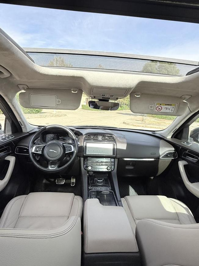 JAGUAR F-PACE R-SPORT
