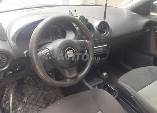 سيات قرطبة ديزل يدوية 2006 في تطوان