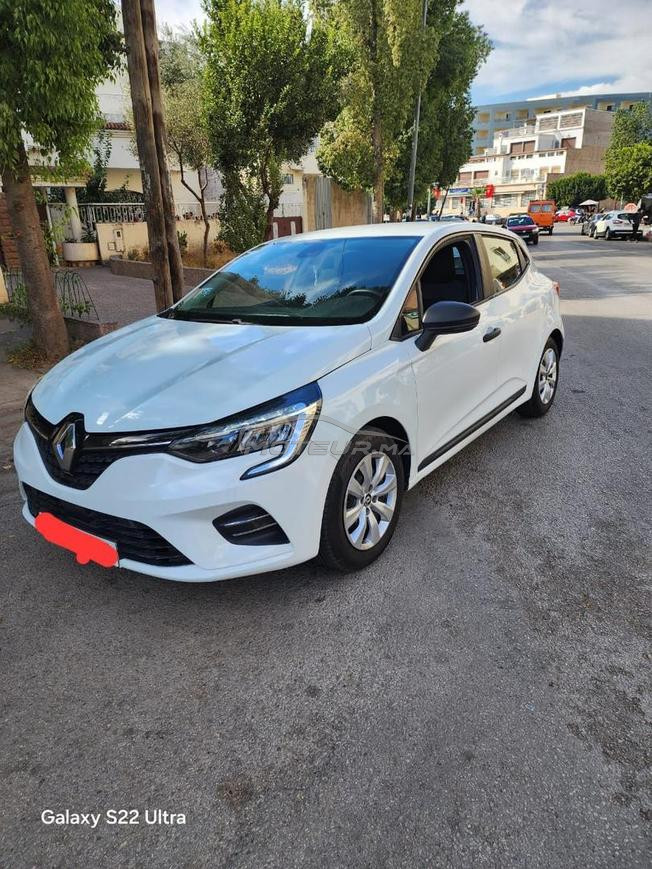 Renault Clio 5 Diesel Manuelle 2023 à Fès