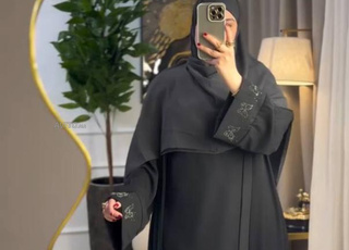 🕌 عباية راقية مصنوعة بحرفية عالية كريب روز