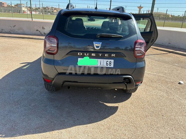 داسيا داستر ديزل أوتوماتيكية 2022 في العيون