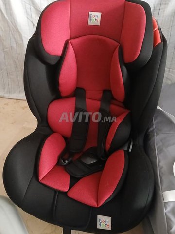 مقعد سيارة للأطفال Bébé Confort - آمن ومريح