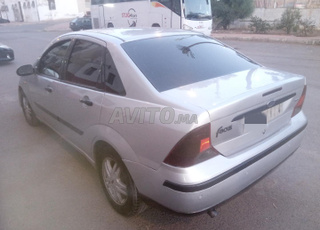 Ford Focus diesel 7 ch clim tt