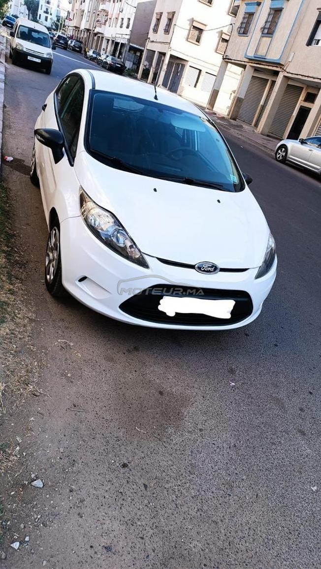 Ford Fiesta Essence Manuelle 2012 à Inzegan