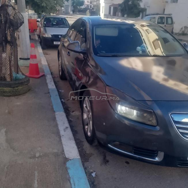 Opel Insignia Diesel Manuelle 2010 à Tanger