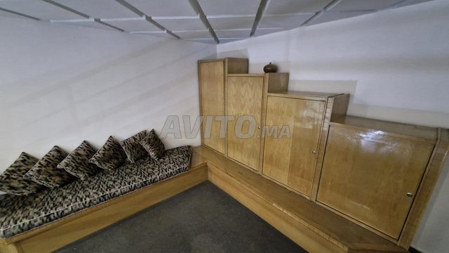 Magnifique meuble de rangement en bois massif