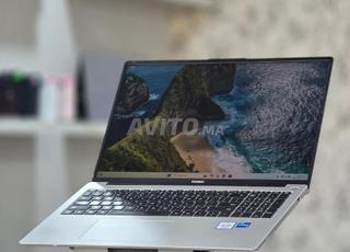 HUAWEI MATEBOOK D16