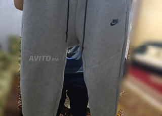 سروال نايك تك 2025