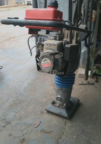 مدك يعمل بالبنزين