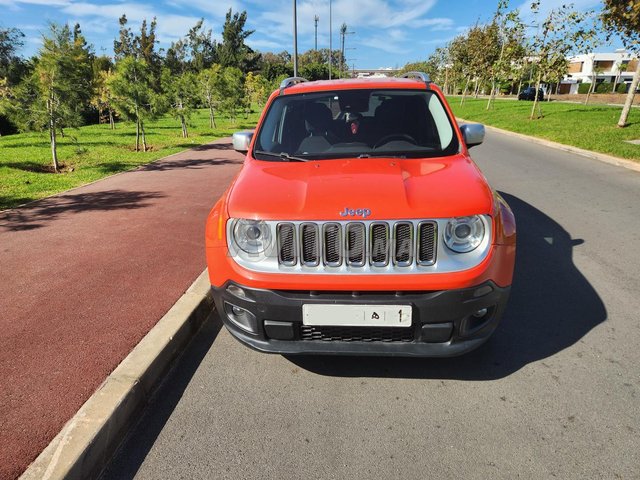 جيب رينيجيد ديزل يدوي 2016 في الرباط