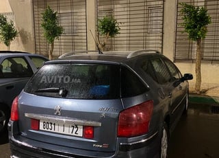 Peugeot 407 n9iya bzaf