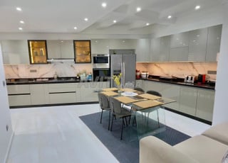 Appt meublé de 150 m² à vendre Quartier Gauthier