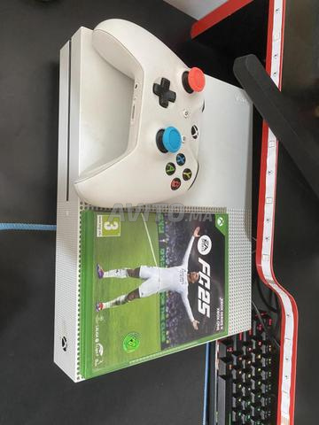 Xbox one série manette inclus s et FC25 - 2