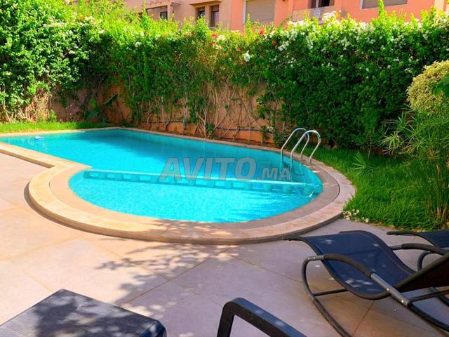 Villa 🏡 meublée à Targa 4 chbr, résidence piscine
