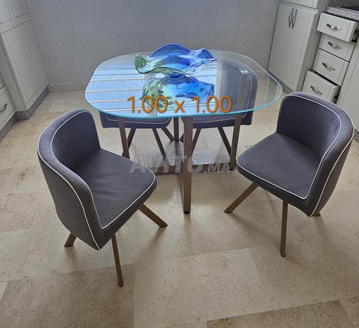 غرفة طعام - طاولة و 4 كراسي