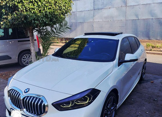 BMW الفئة الأولى Pack M