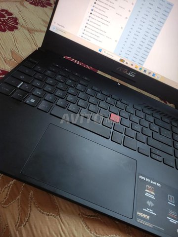 حاسوب محمول للألعاب ASUS