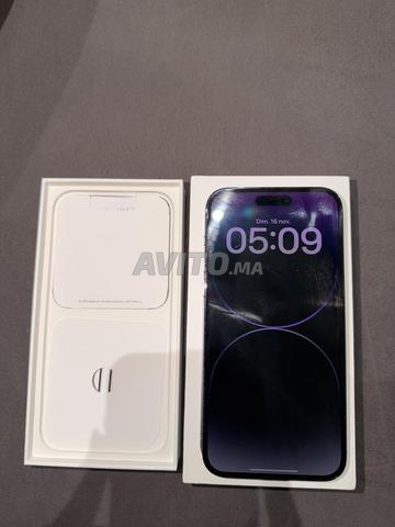 iPhone 14 Pro Max 128 Go violet très bon état - 2
