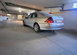 Mercedes-Benz Classe C Diesel Automatique 2004