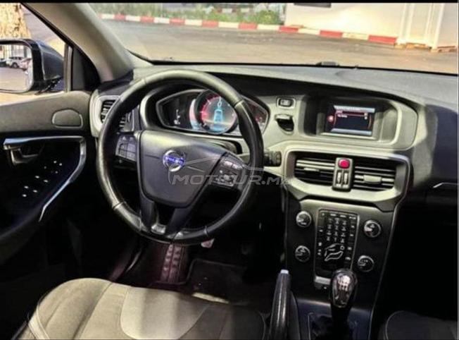Volvo V40 Diesel Manuelle 2015 à Tanger