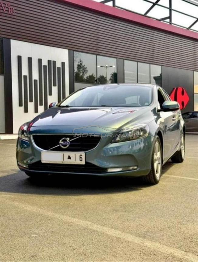 Volvo V40 Diesel Manuelle 2015 à Tanger