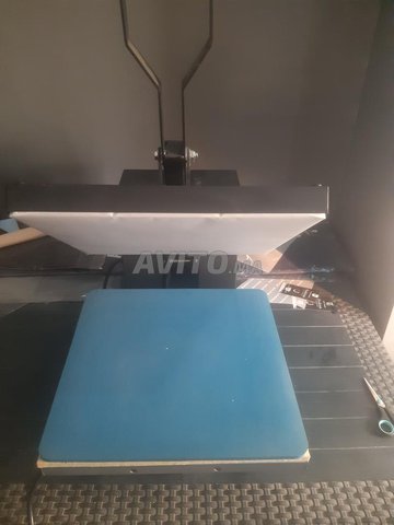 آلة كبس حراري احترافية Presse à CHALEUR DTF