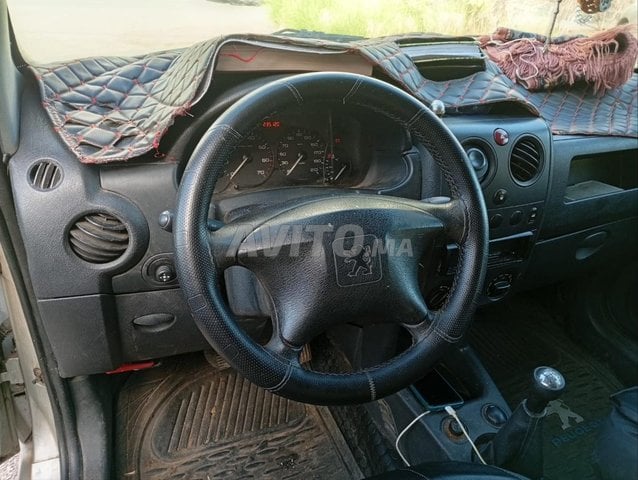 بيجو بارتنر ديزل مانويل 2009 في تمارة