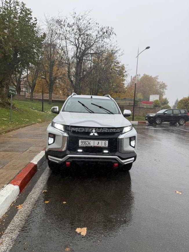 mitsubishi l200 triton 2021 toute options