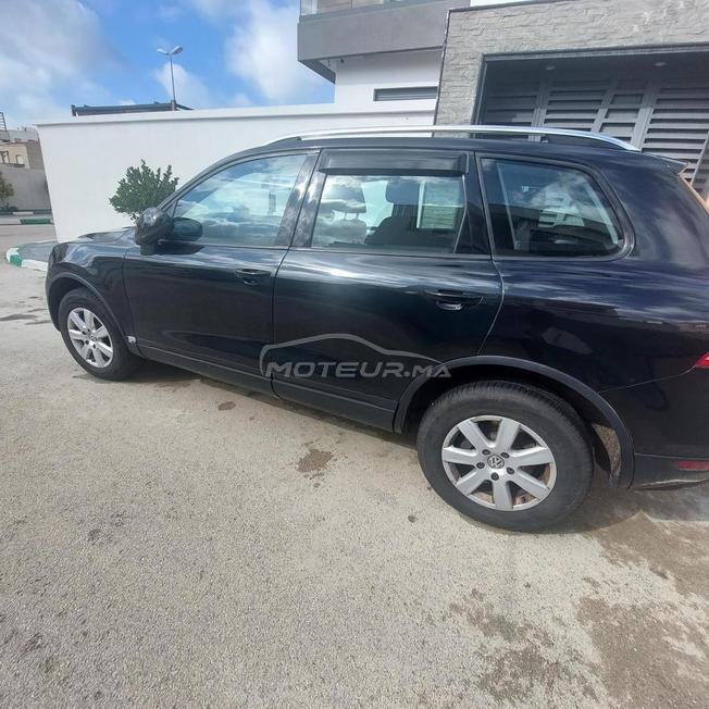 TOUAREG EN TRES BON ETAT MODEL 2013 A TANGER