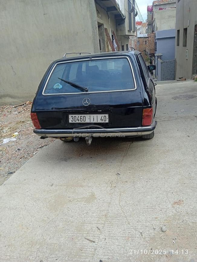 Mercedes-Benz 240 Diesel Manuelle 1983 à Tanger