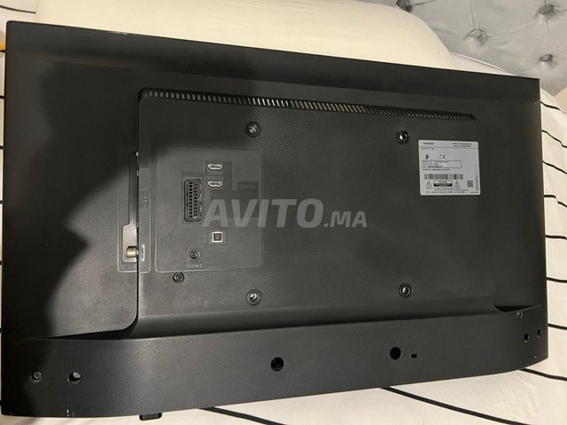 📺 تلفاز سامسونج الأصلي – Samsung UA32K4000