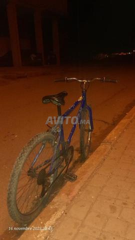 Vélo en bon état et Arra